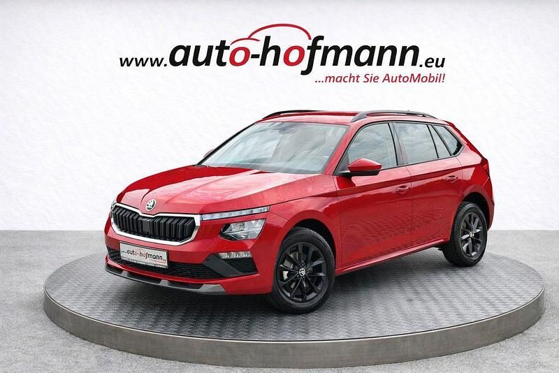 Neu Skoda Kamiq Selection 116 PS (85 kW) 2025 Rot SUV