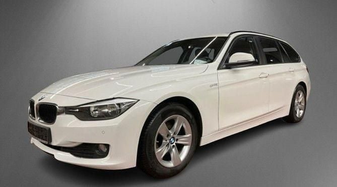 Weiß Gebraucht 2014 BMW 316 Kombi | 8.500 € (Fairer Preis) - Bild 1/4