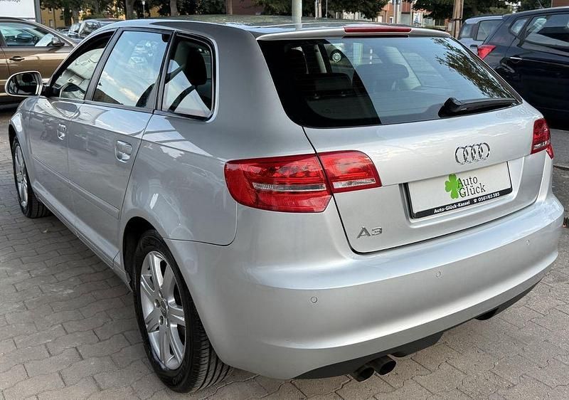 Gebraucht Audi A3 Sportback 125 PS (91 kW) 2009 Silber Kleinwagen
