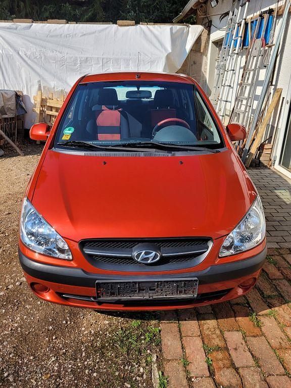 Gebraucht Hyundai Getz Edition+ 67 PS (49 kW) 2009 Rot Kleinwagen