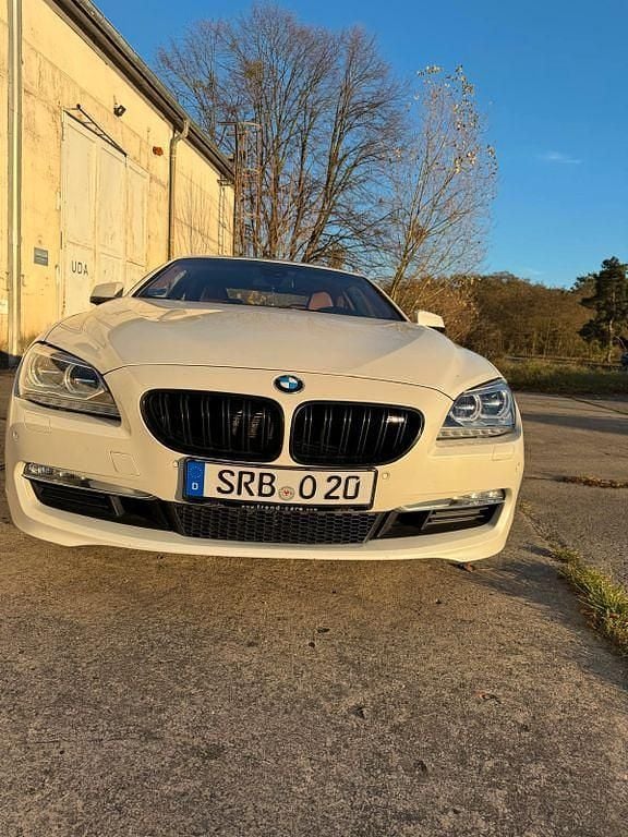 Weiß Gebraucht 2013 BMW 650 Performance Coupé | 27.500 € (Fairer Preis) - Bild 1/4