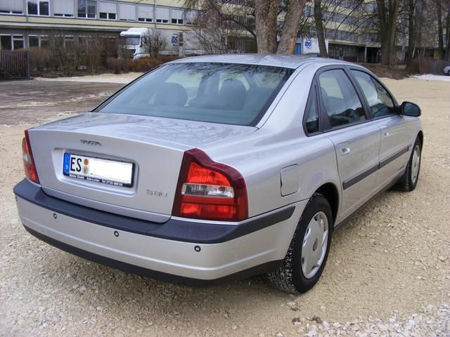 Gebraucht Volvo S80 140 PS (102 kW) 2001 Silber metallic Limousine