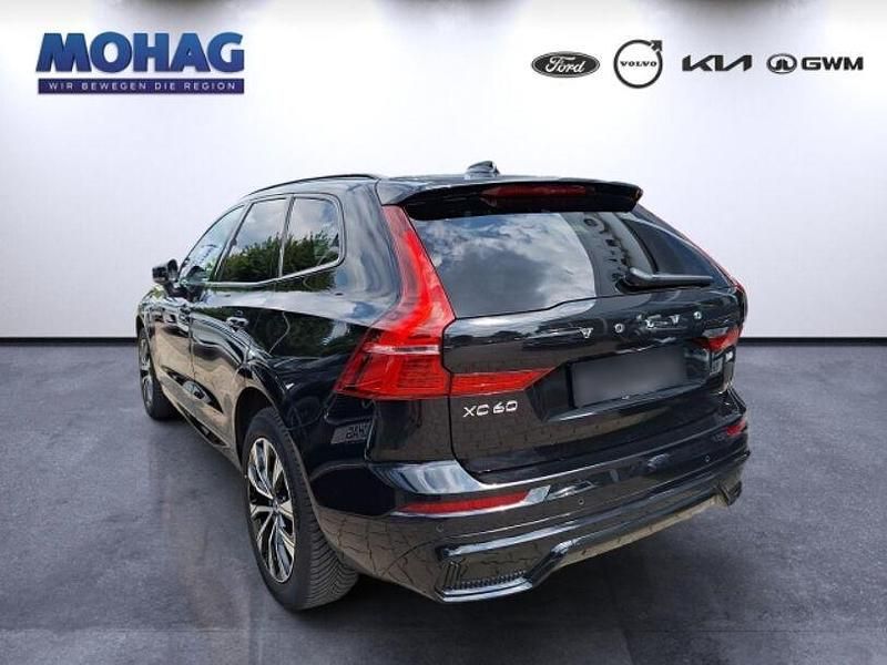 Gebraucht Volvo XC60 Plus 197 PS (144 kW) 2024 Schwarz SUV