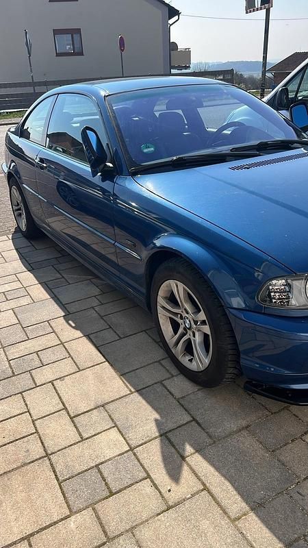 Gebraucht BMW 320 150 PS (110 kW) 2000 Coupé