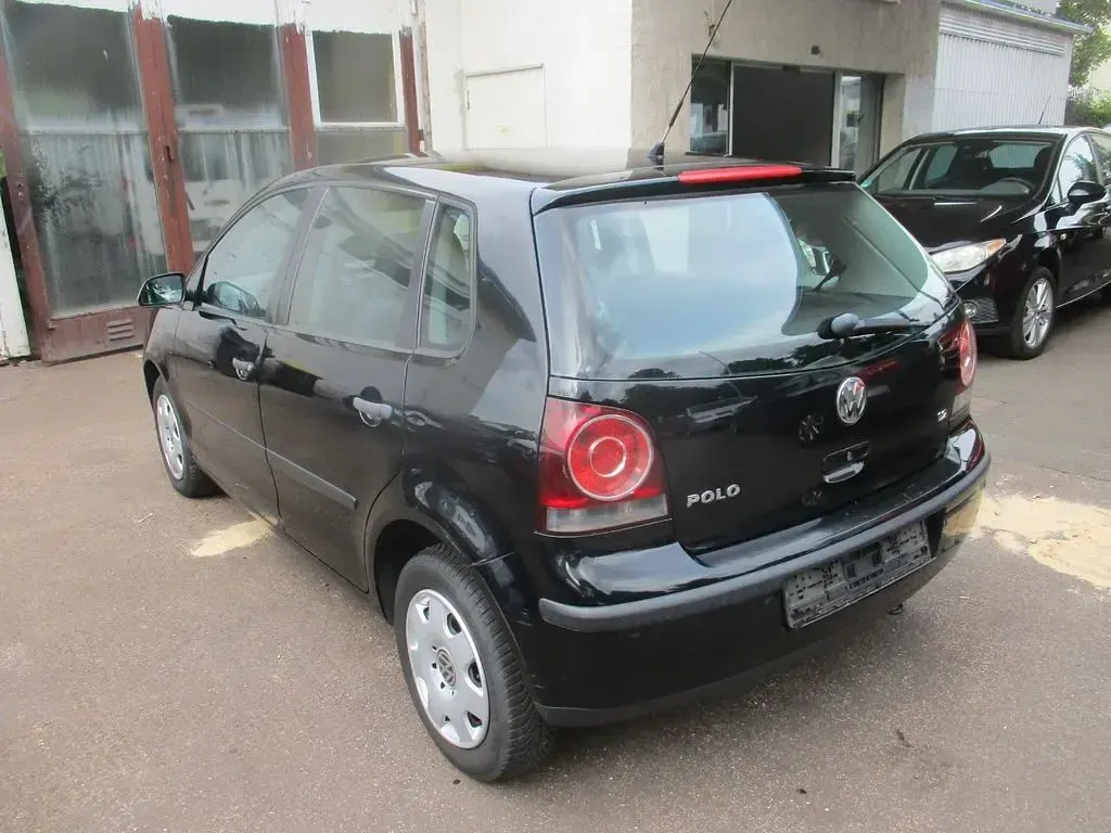 Gebraucht VW Polo 64 PS (47 kW) 2007 Schwarz Kleinwagen