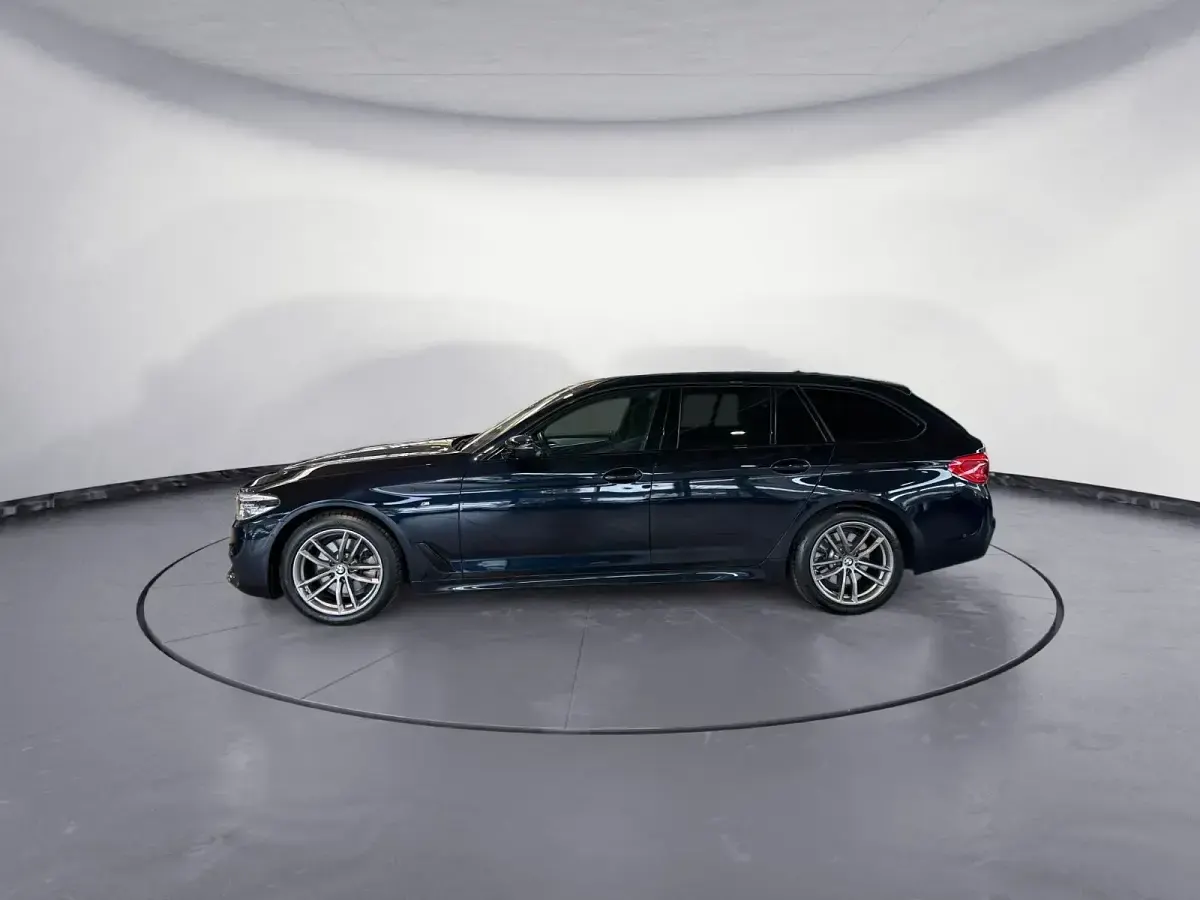Gebraucht BMW 520 M Sport 190 PS (139 kW) 2021 Kombi
