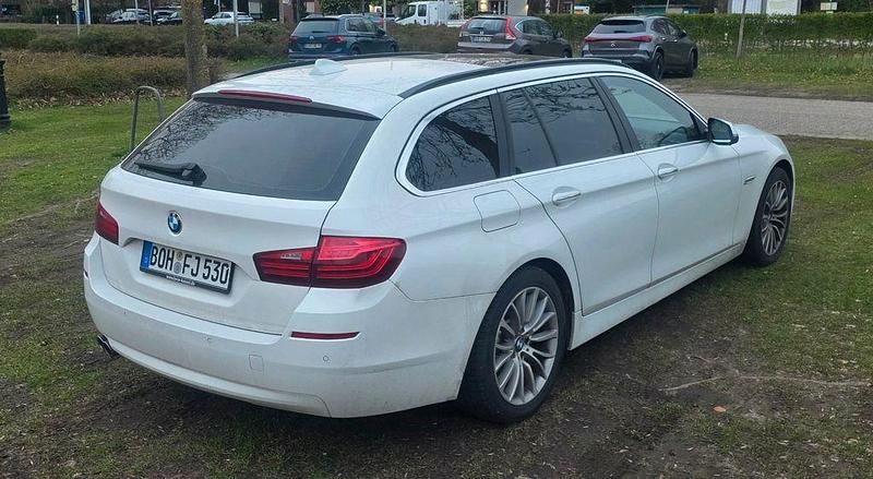 Gebraucht BMW 530 258 PS (189 kW) 2016 Weiß Kombi