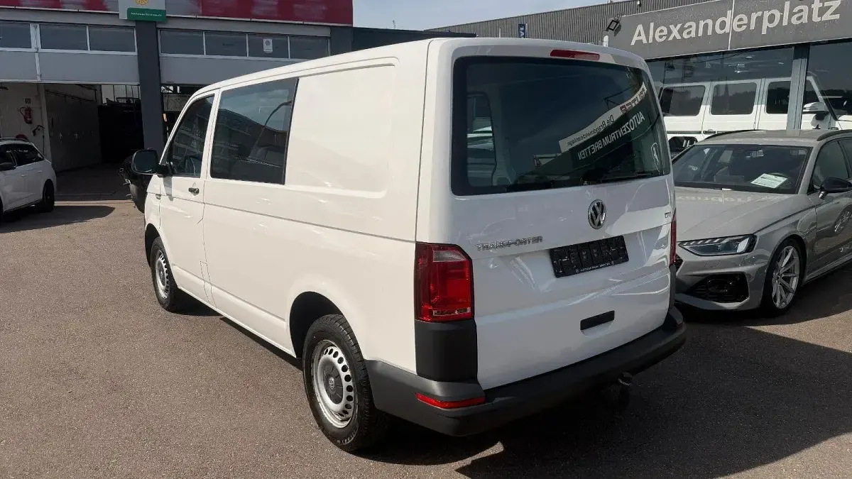Używany VW Transporter 150 KM (110 kW) 2016 Biały Van