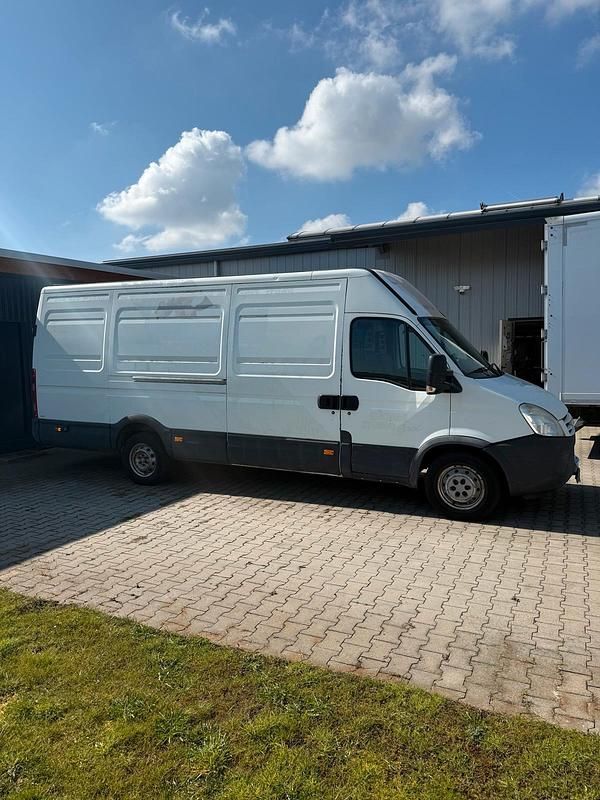 Gebraucht Iveco Daily 136 PS (100 kW) 2010 Weiß Van / Kleinbus
