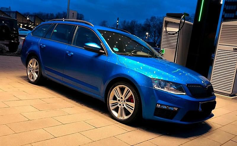 Gebraucht Skoda Octavia RS 184 PS (135 kW) 2014 Blau Kleinwagen