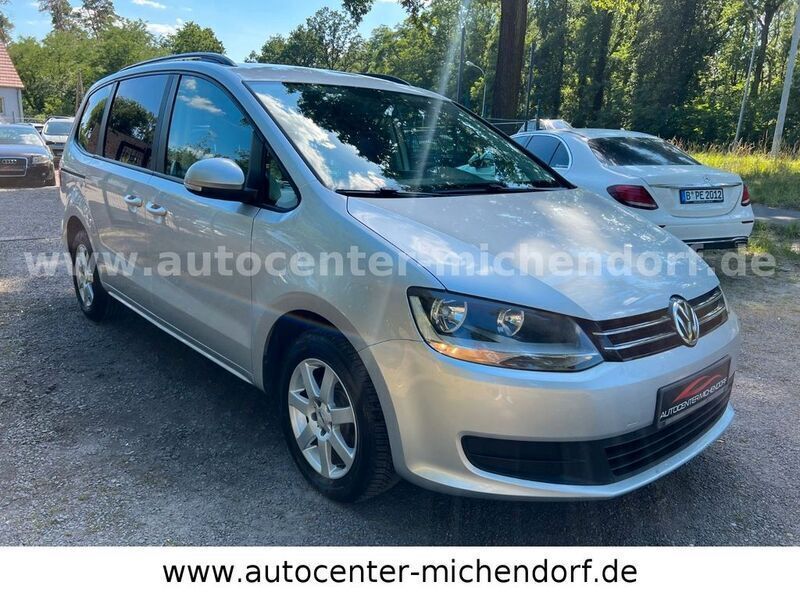 Gebraucht VW Sharan Trendline 140 PS (102 kW) 2011 Silber Van / Kleinbus