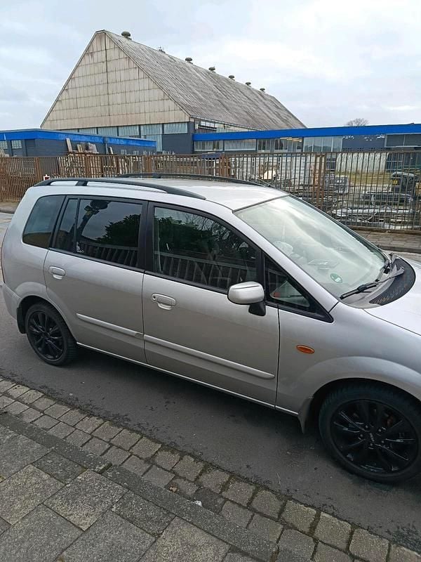 Gebraucht Mazda Premacy 130 PS (95 kW) 2004 Silber Van / Kleinbus