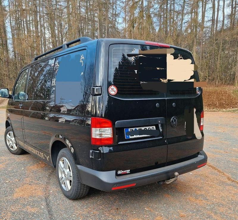 Gebraucht VW T5 113 PS (83 kW) 2013 Schwarz Van