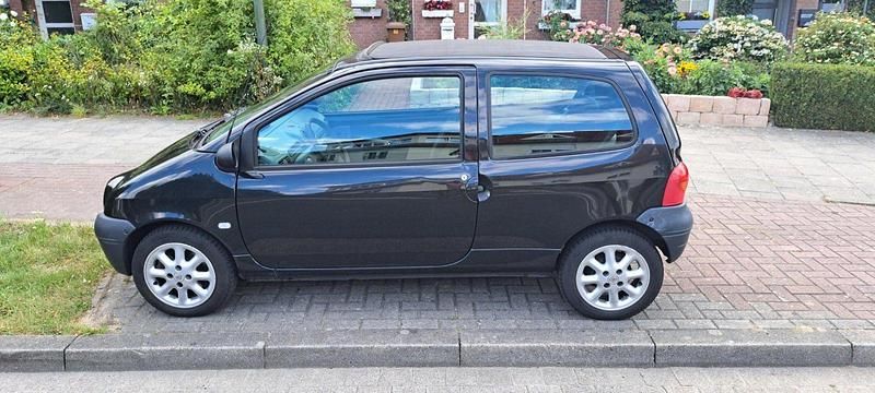 Schwarz Gebraucht 2003 Renault Twingo Kleinwagen | 790 € (Guter Preis) - Bild 1/4