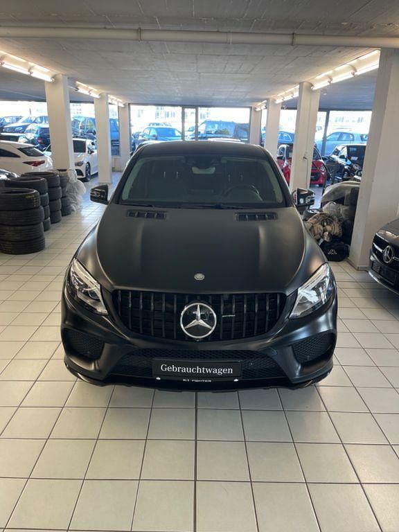 Silber Gebraucht 2016 Mercedes GLE450 AMG AMG SUV | 35.800 € (Fairer Preis) - Bild 1/4