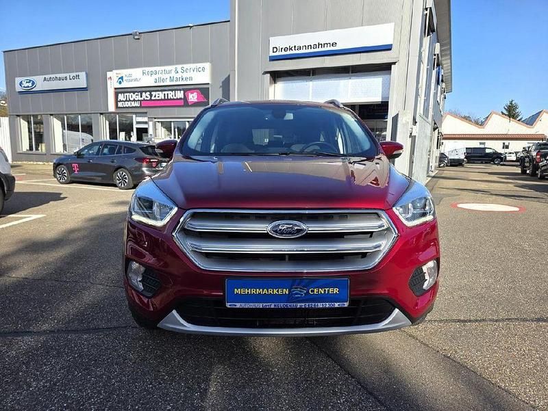 Gebraucht Ford Kuga Cool & Connect 150 PS (110 kW) 2018 Rot SUV