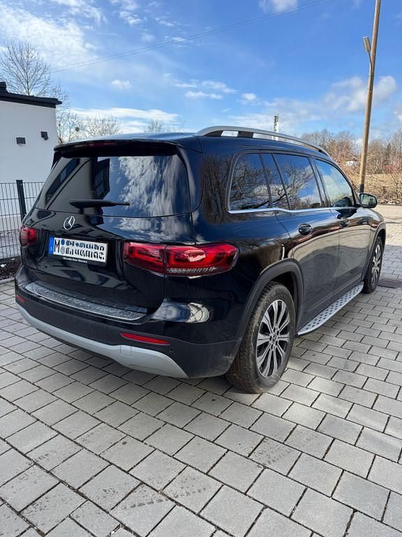 Gebraucht Mercedes GLB200 150 PS (110 kW) 2020 Schwarz SUV