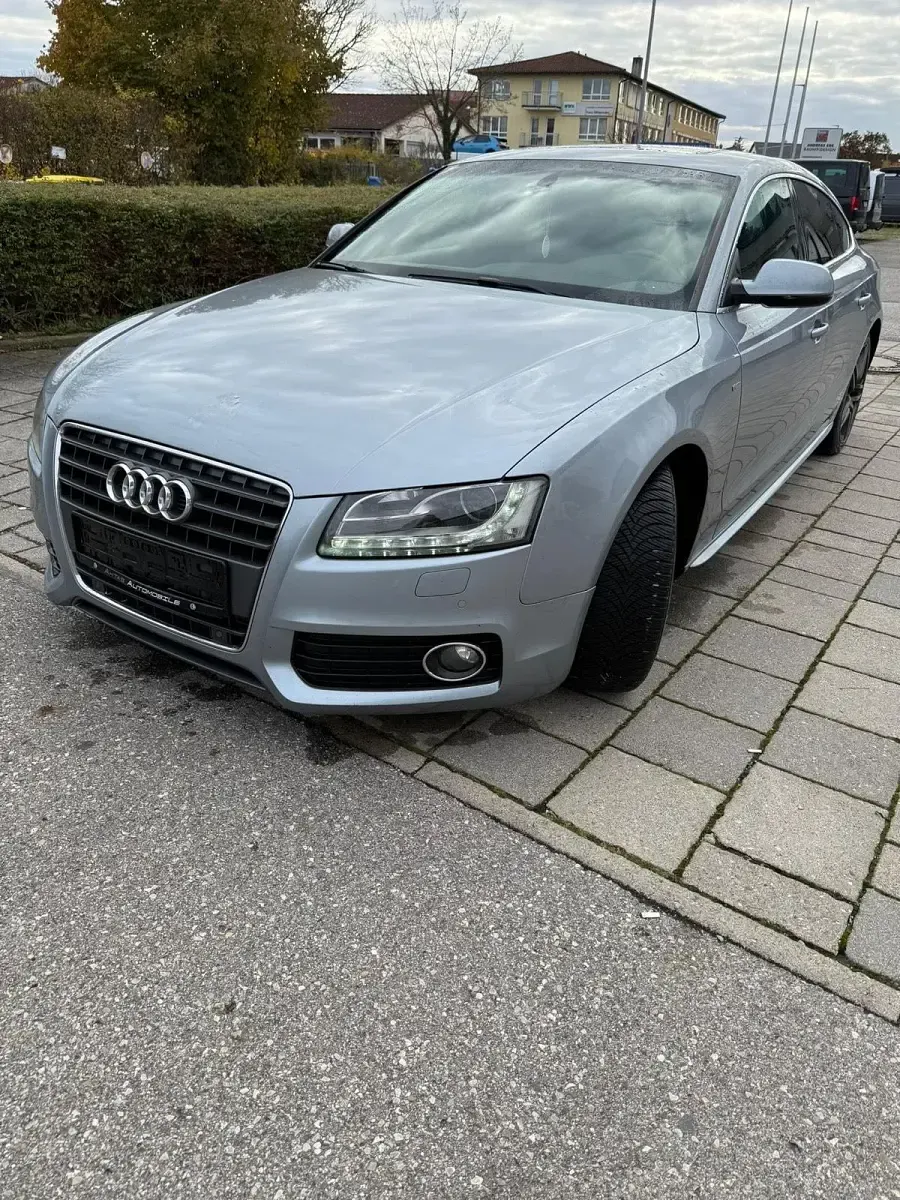 Gebraucht Audi A5 Sportback S-Line 190 PS (139 kW) 2011 Silber Kleinwagen