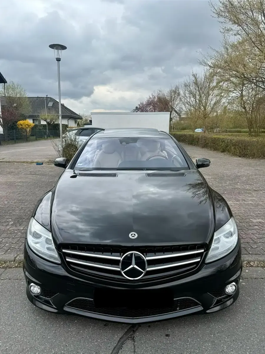 Gebraucht Mercedes CL500 387 PS (284 kW) 2008 Schwarz Coupé