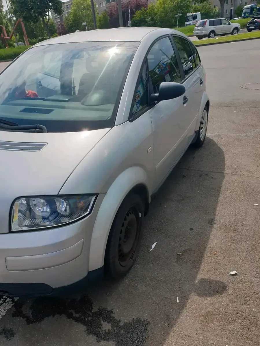 Gebraucht Audi A2 75 PS (55 kW) 2001 Grau Kleinwagen