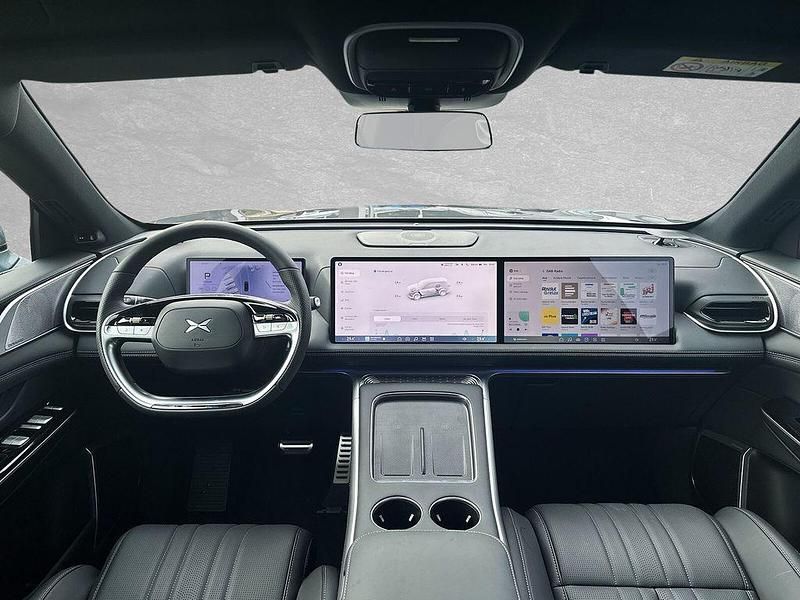 Gebraucht XPENG G9 AWD Performance 405 kW (551 PS) 2025 Grau SUV