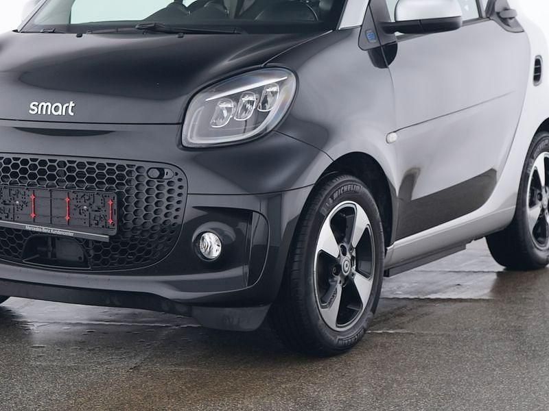 Gebraucht Smart ForTwo Electric Drive Exclusive 60 kW (82 PS) 2023 Bodypanels in black Coupé
