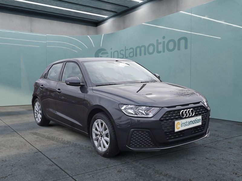 Grau Gebraucht 2024 Audi A1 Sportback Kleinwagen | 23.220 € (Fairer Preis) - Bild 1/3