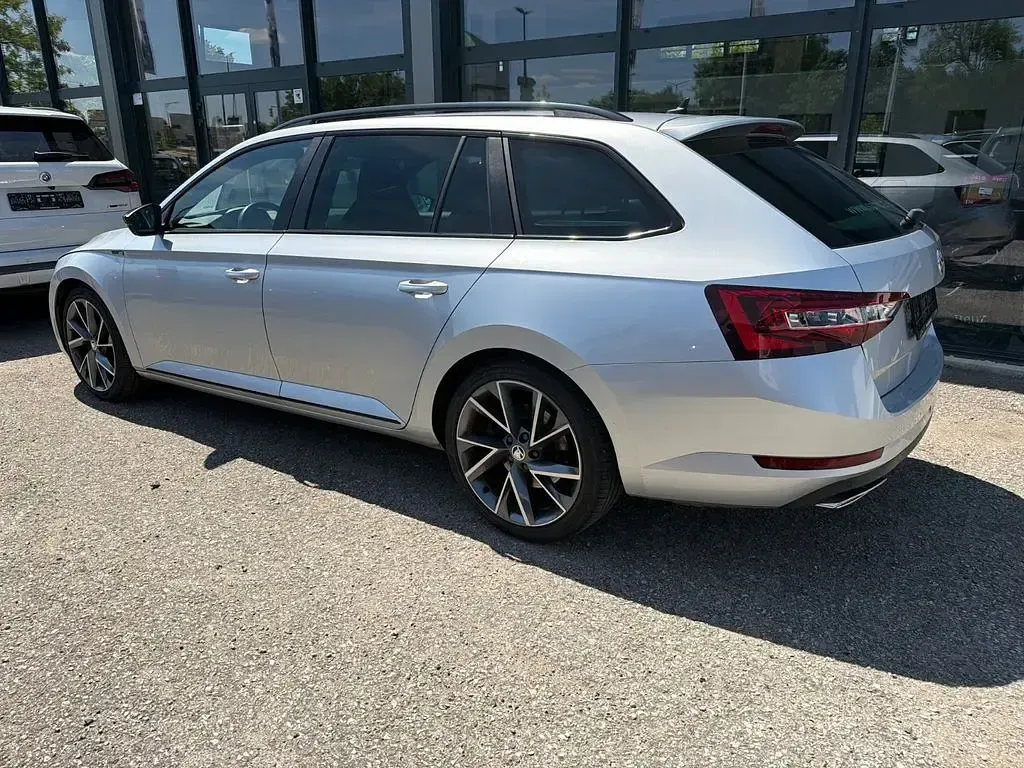 Gebraucht Skoda Superb SportLine 272 PS (200 kW) 2018 Silber Kombi