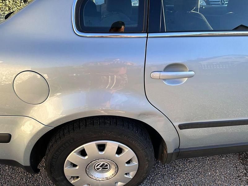 Gebraucht VW Passat Basis 116 PS (85 kW) 2001 Blau Limousine