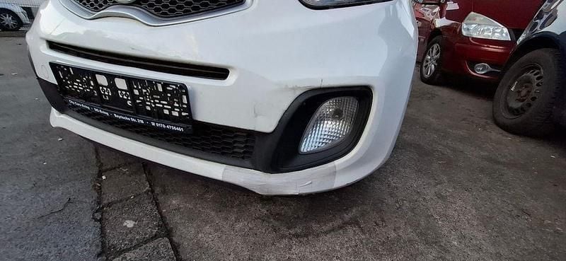 Gebraucht Kia Picanto Attract 69 PS (50 kW) 2012 Weiß Kleinwagen