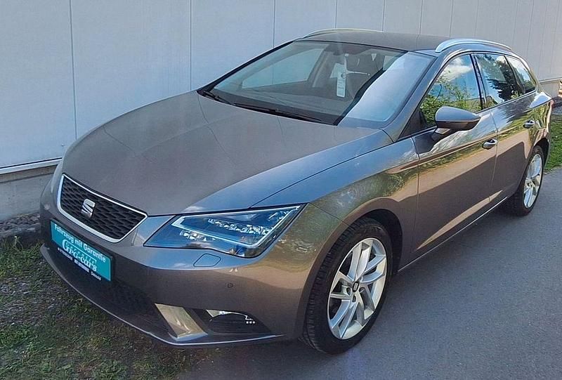 Grau Gebraucht 2016 Seat Leon ST Style Kombi | 10.999 € (Fairer Preis) - Bild 1/4
