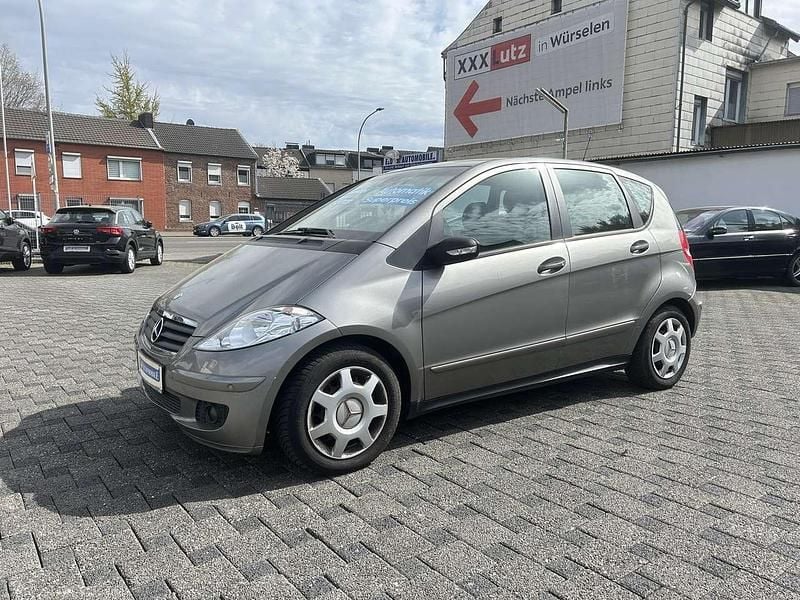 Gebraucht Mercedes A150 95 PS (69 kW) 2006 Grau met. Limousine