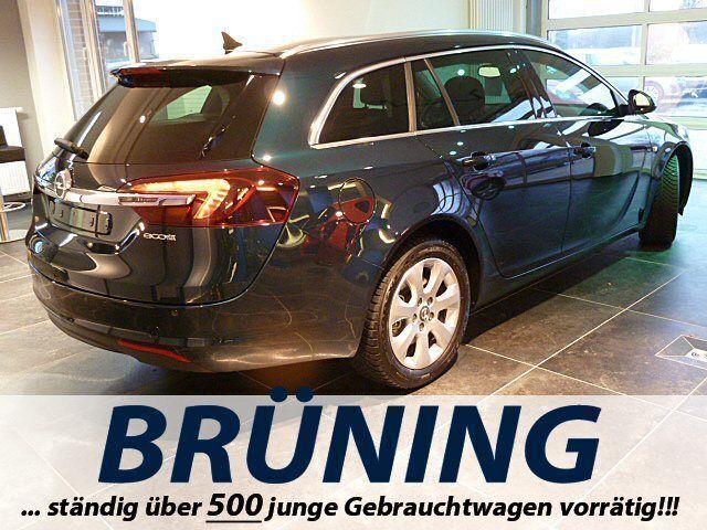 Gebraucht Opel Insignia Innovation 163 PS (119 kW) 2014 Grün metallic Kombi