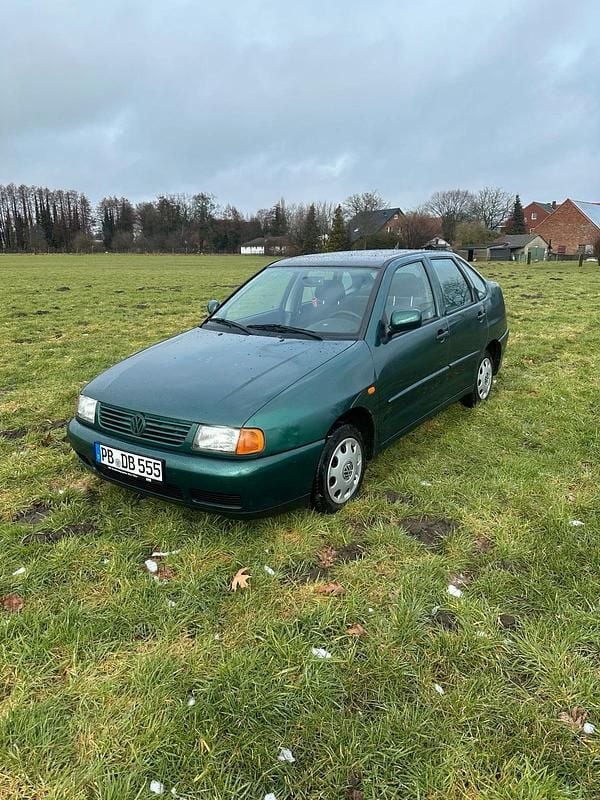 Gebraucht VW Polo Classicline 60 PS (44 kW) 1997 Grün Limousine