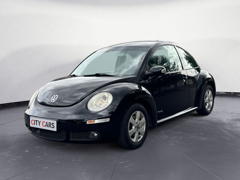 Schwarz Gebraucht 2009 VW Beetle Limousine | 4.799 € (Etwas zu teuer) - Bild 1/4