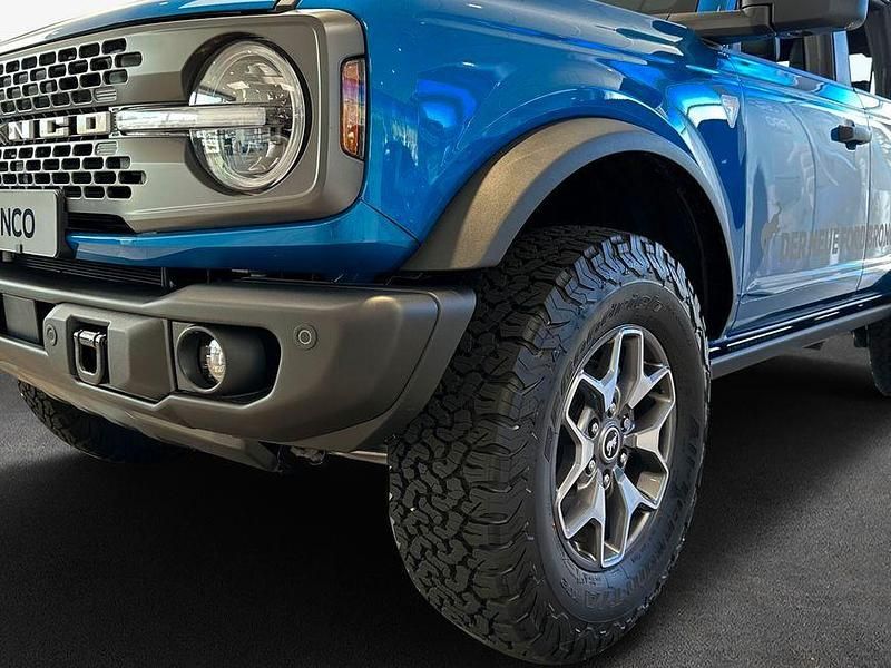 Gebraucht Ford Bronco 335 PS (246 kW) 2024 Velocityblau metallic SUV