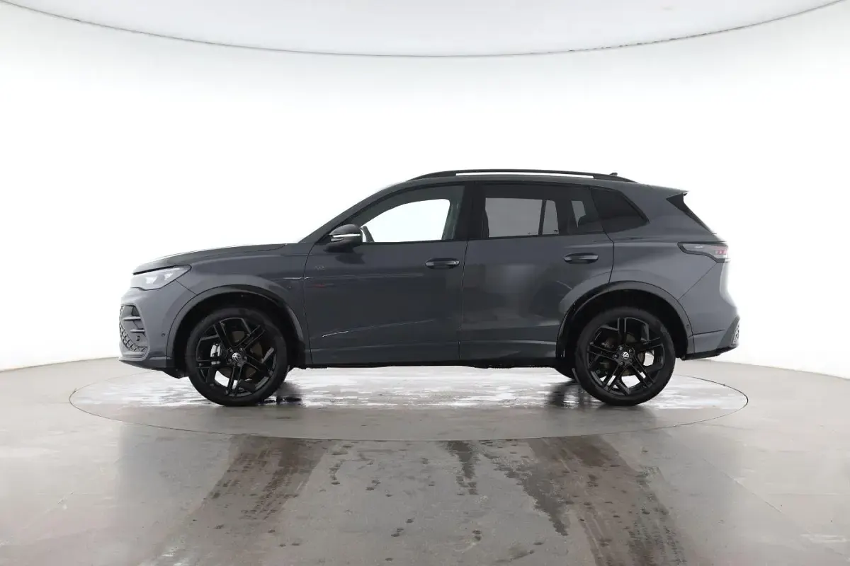 Gebraucht VW Tiguan Style 193 PS (141 kW) 2026 Delfingrau SUV