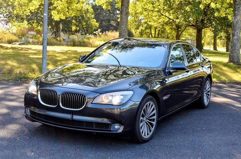 Schwarz Gebraucht 2009 BMW 730 Sport Line Limousine | 13.900 € (Teuer) - Bild 1/4