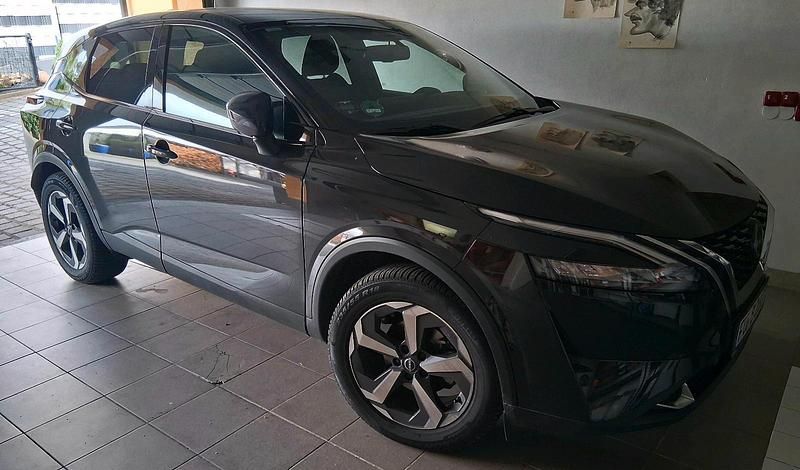 Schwarz Gebraucht 2023 Nissan Qashqai N-Connecta SUV | 25.750 € (Guter Preis) - Bild 1/4