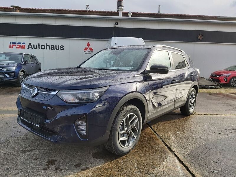 Blau Gebraucht 2024 Ssangyong (KGM) Korando SUV | 29.480 € (Teuer) - Bild 1/4
