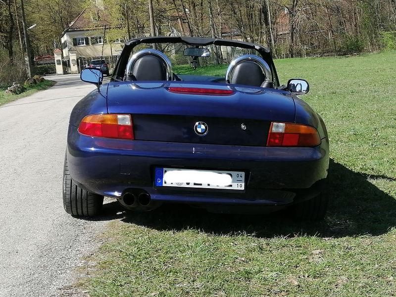 Gebraucht BMW Z3 140 PS (102 kW) 1997 Blau Cabrio