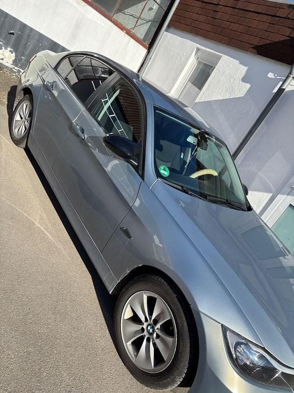 Gebraucht BMW 325 218 PS (160 kW) 2006 Limousine