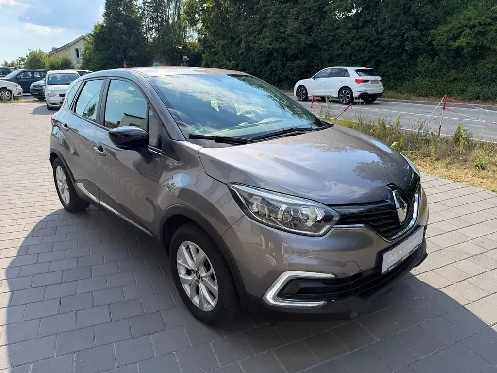 Gebraucht Renault Captur LIMITED 90 PS (66 kW) 2018 Grau SUV