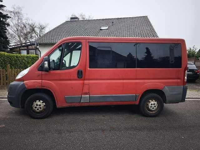 Rot Gebraucht 2012 Peugeot Boxer Van | 4.500 € (Guter Preis) - Bild 1/4
