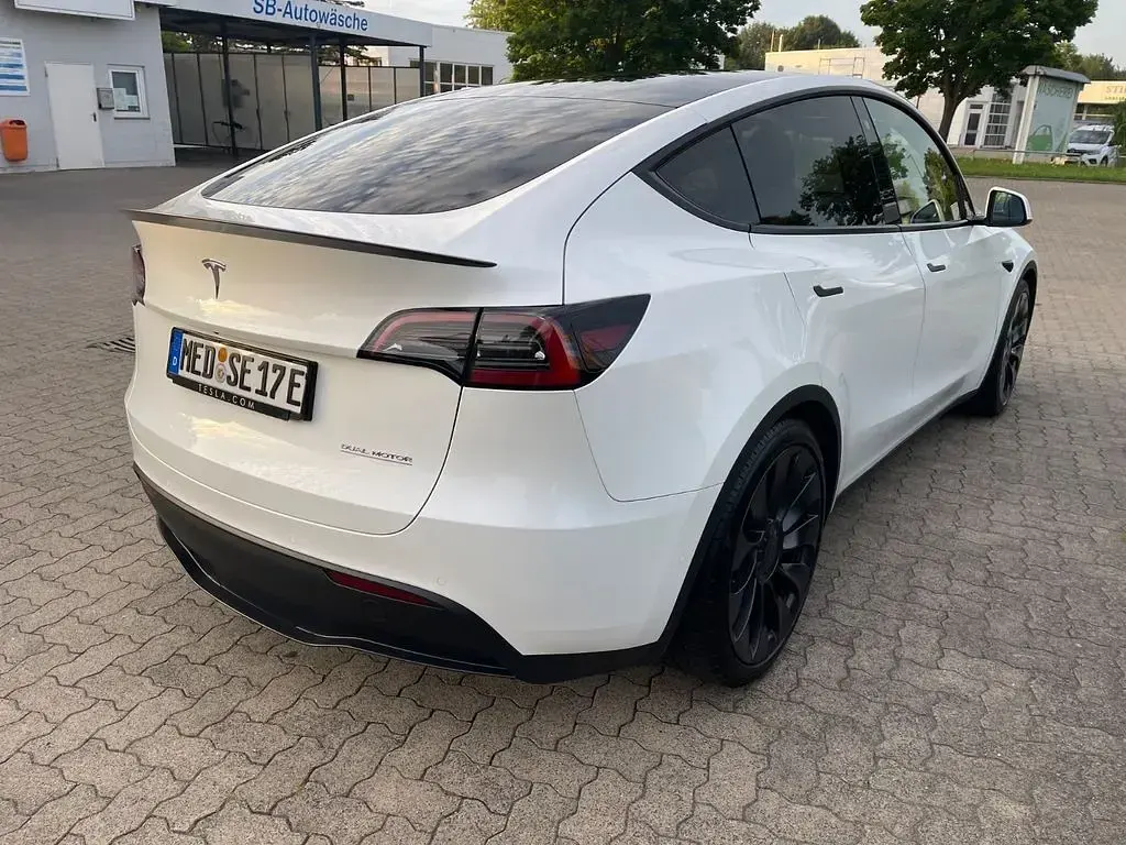 Gebraucht Tesla Model Y Performance 392 kW (534 PS) 2022 Weiß SUV