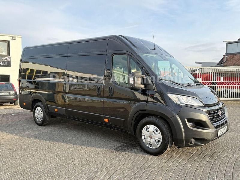 Gebraucht Fiat Ducato 177 PS (130 kW) 2019 Schwarz Van