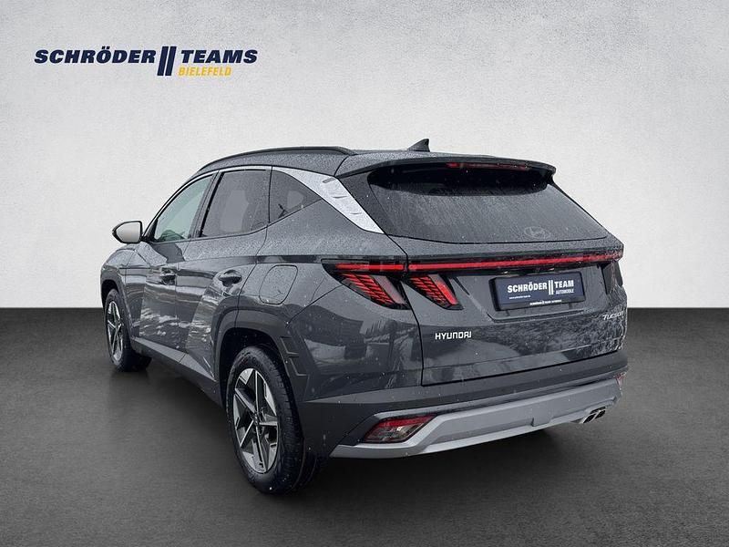 Neu Hyundai Tucson Trend 136 PS (100 kW) 2026 Ecotronic grey SUV