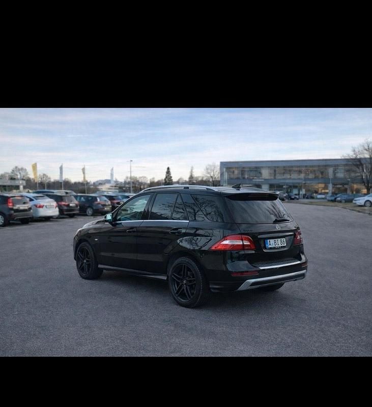 Gebraucht Mercedes ML350 AMG line 258 PS (189 kW) 2012 SUV