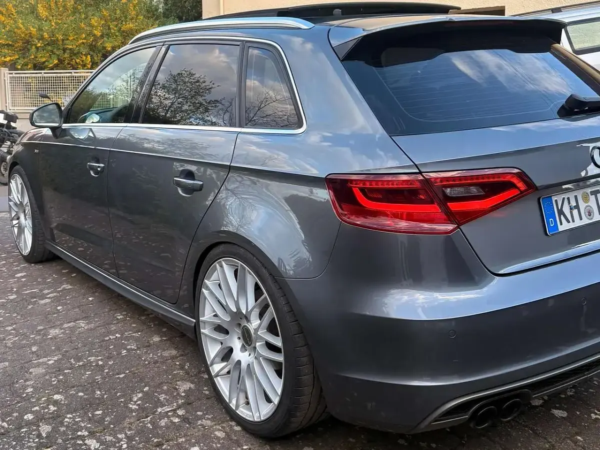 Używany Audi A3 S-Line 150 KM (110 kW) 2014 Szary Kombi