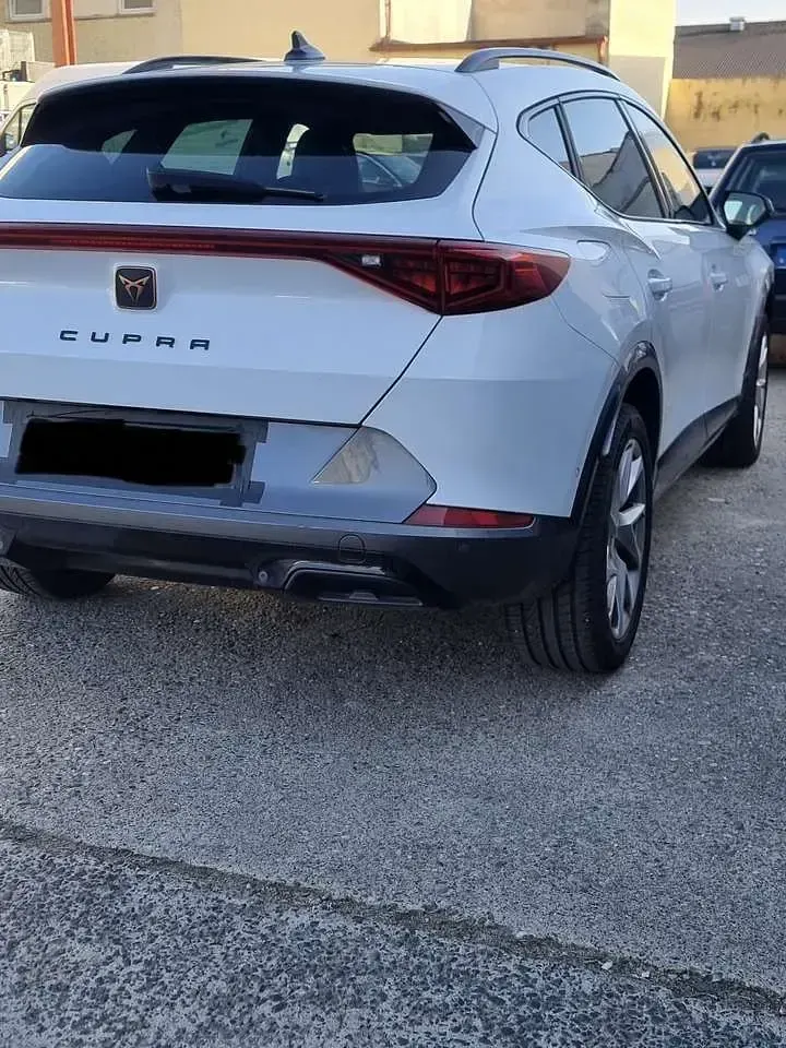 Używany Cupra Formentor Basis 150 KM (110 kW) 2024 Biały SUV